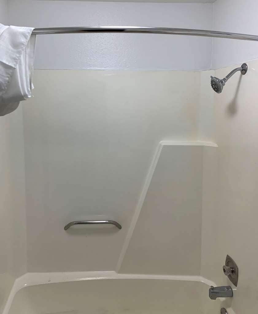 Rodeway Inn أوغستا المظهر الخارجي الصورة